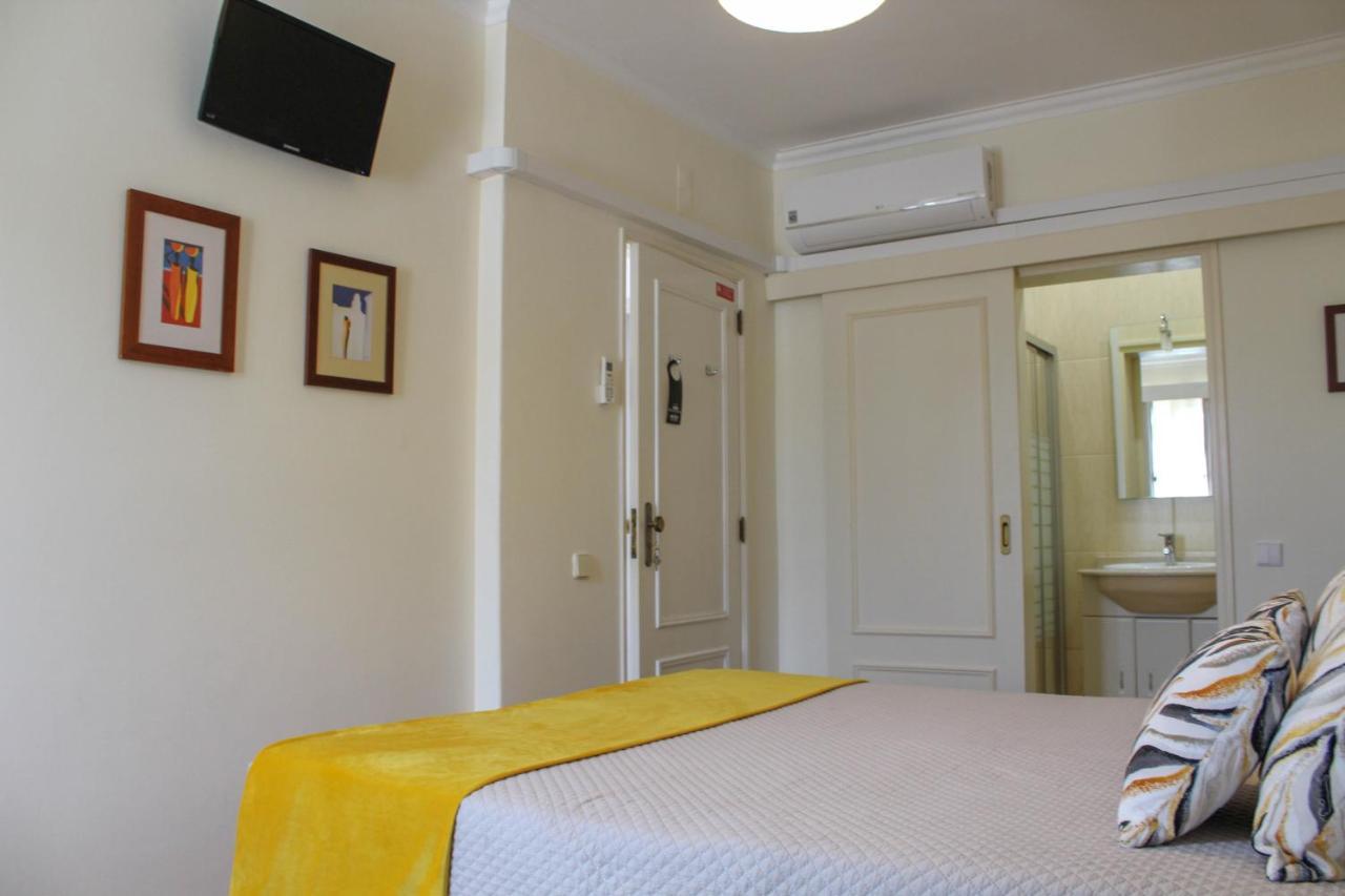 Hotel Quinta De Vale Escuro Lousã Esterno foto
