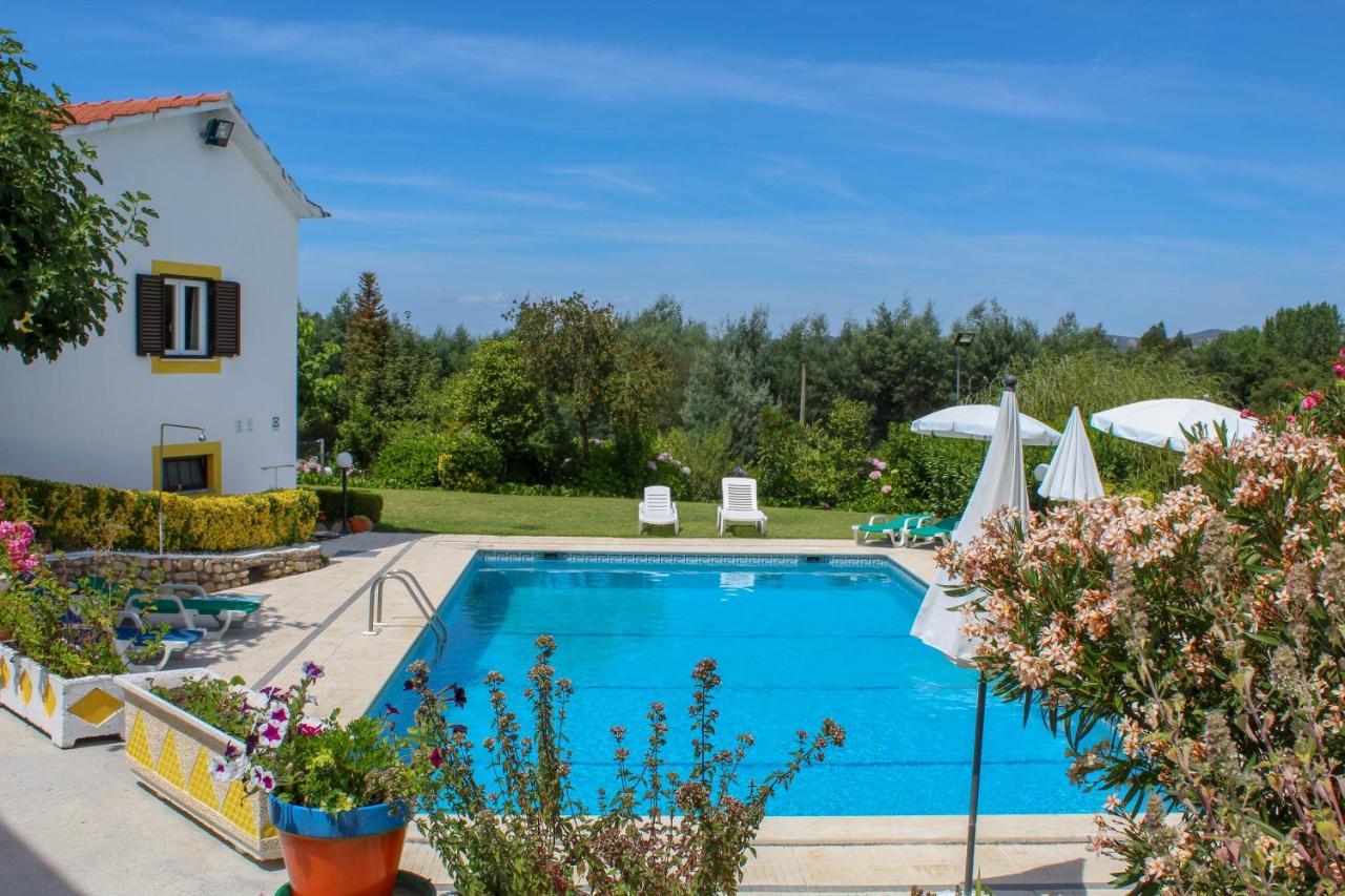 Hotel Quinta De Vale Escuro Lousã Esterno foto