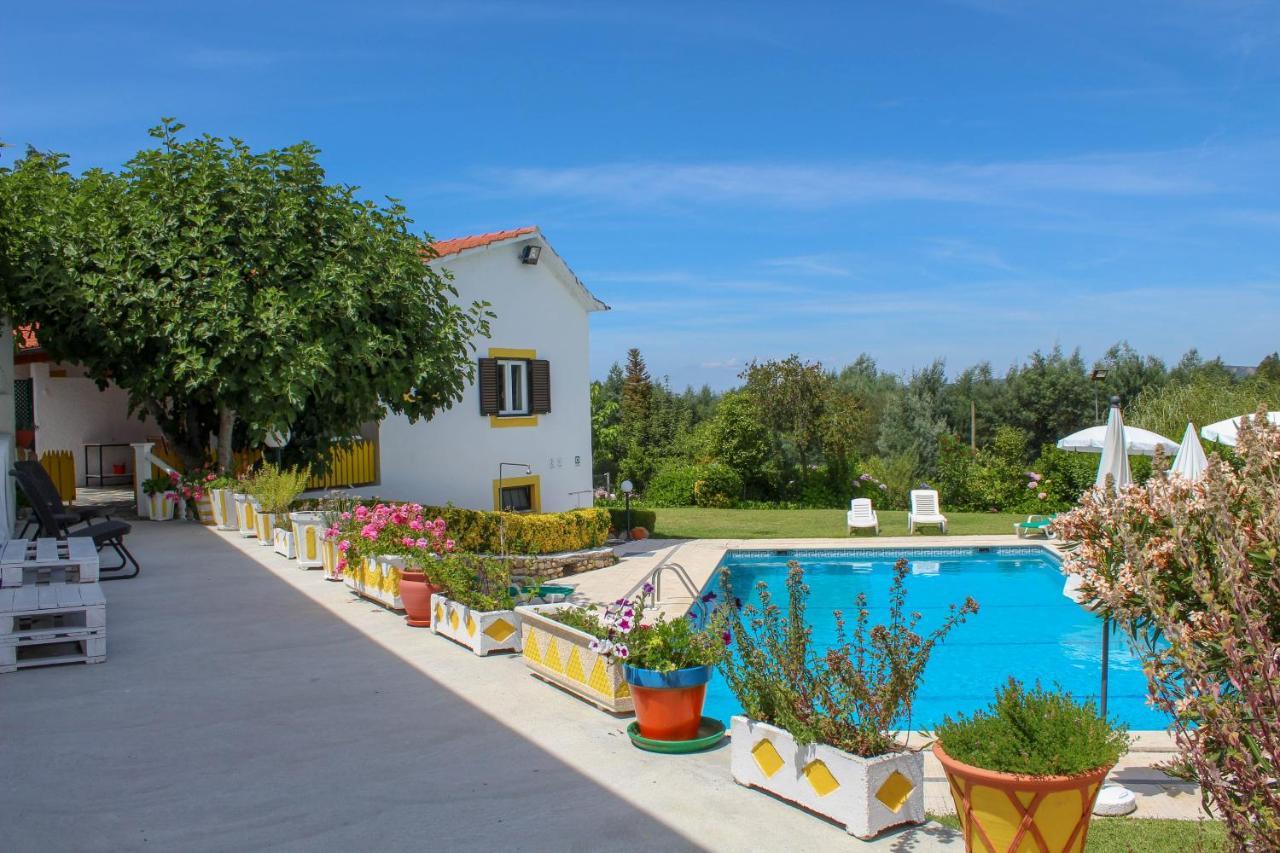 Hotel Quinta De Vale Escuro Lousã Esterno foto