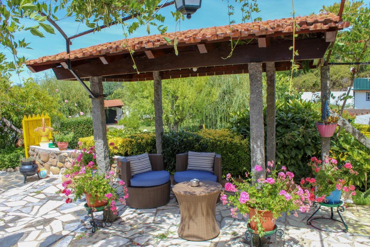 Hotel Quinta De Vale Escuro Lousã Esterno foto