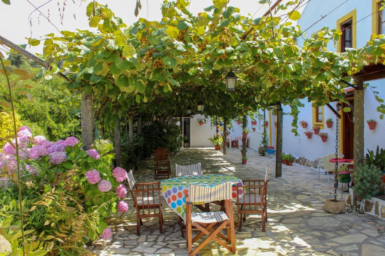 Hotel Quinta De Vale Escuro Lousã Esterno foto